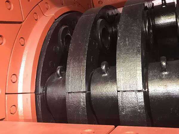 細(xì)碎移動(dòng)破碎站大概多少錢